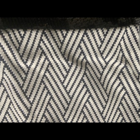 Zara pencil skirt - Picture 2 of 5